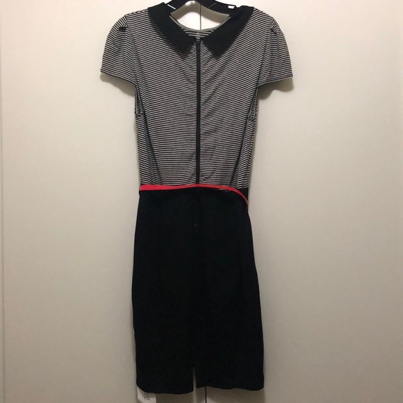 Pre-loved Alice + Olivia Striped Belted Black/White Dress in Medium! - Picture 5 of 6